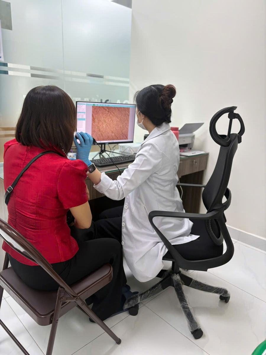 Soi da cho người lớn